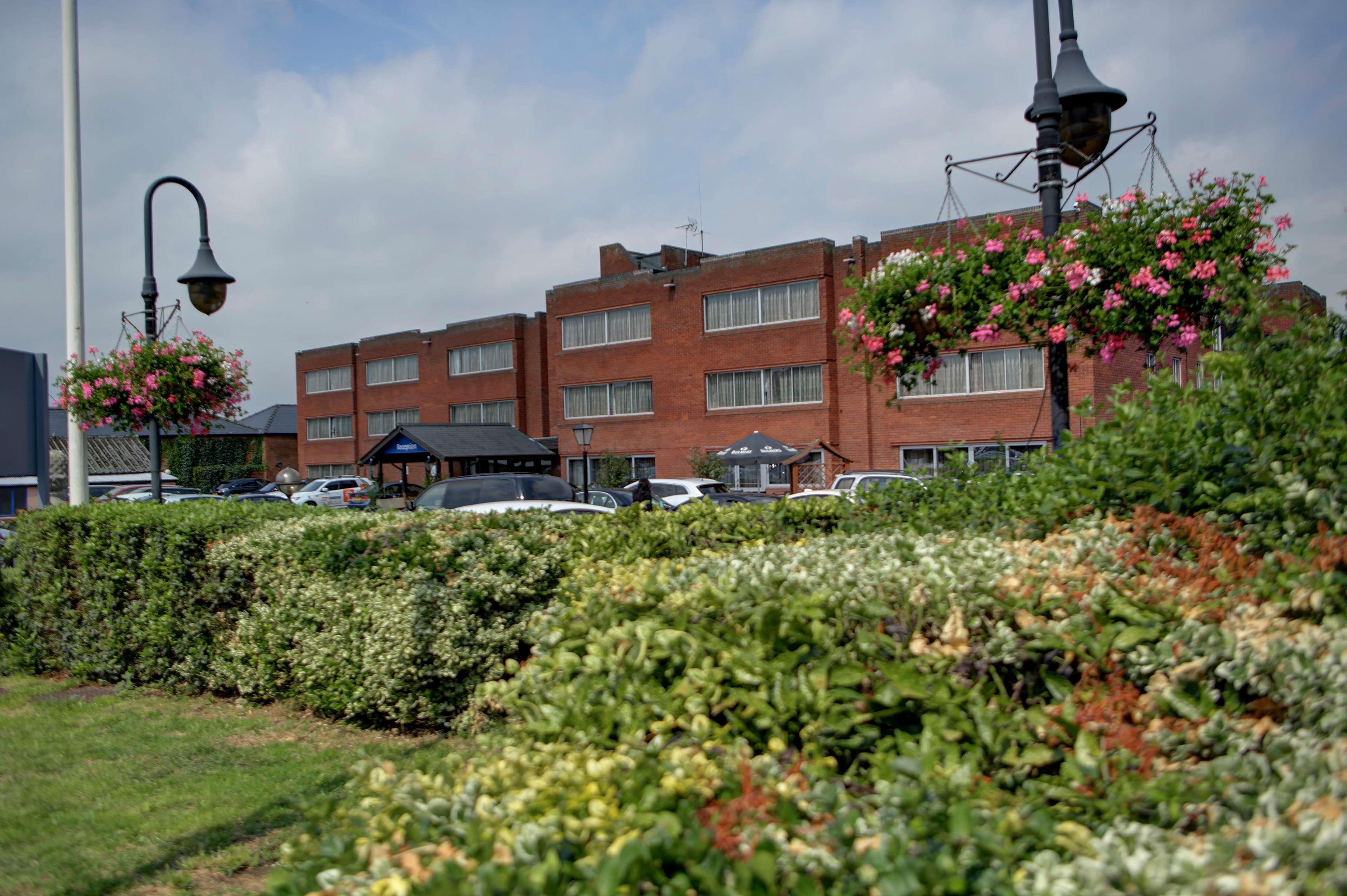 Best Western Heath Court Hotel Newmarket  Exterior photo